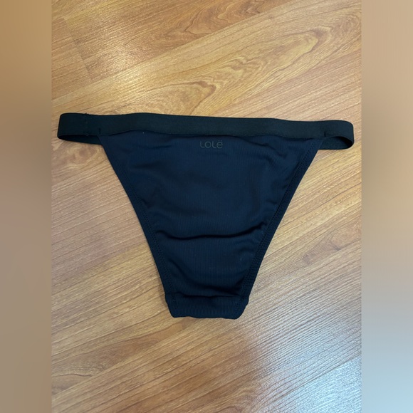 LULULEMON Go With The Flow Swim Top and LOLE Havana Bikini Bottoms - Picture 10 of 14